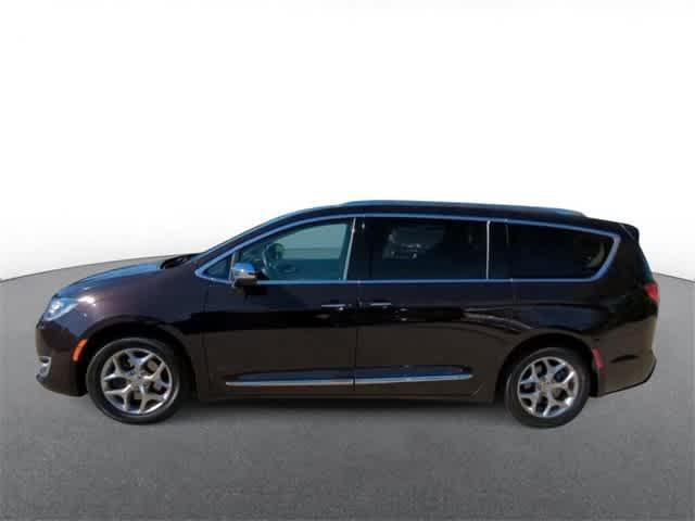 2018 chrysler pacifica limited