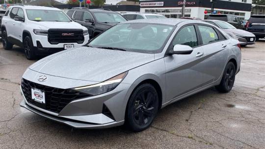 2022 Hyundai Elantra