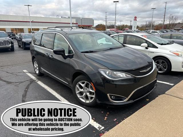 2017 chrysler pacifica touring-l plus