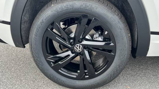 2025 Volkswagen Atlas Cross Sport