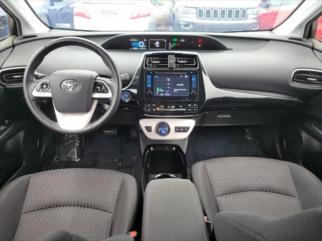 2017 toyota prius prime plus