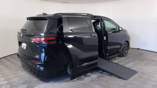 2024 Toyota Sienna