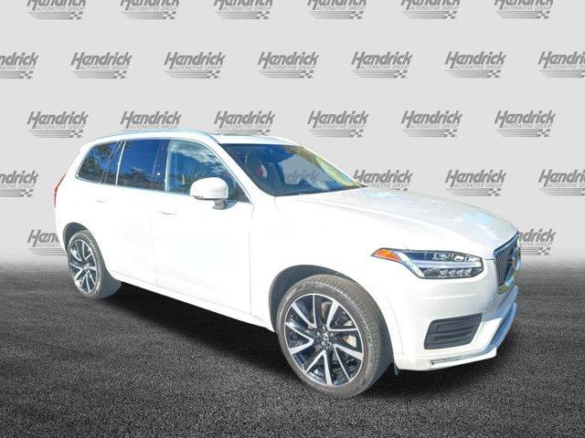 2022 volvo xc90 t6 momentum 7 passenger