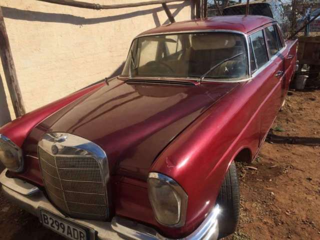 1966 mercedes-benz s-class 230s
