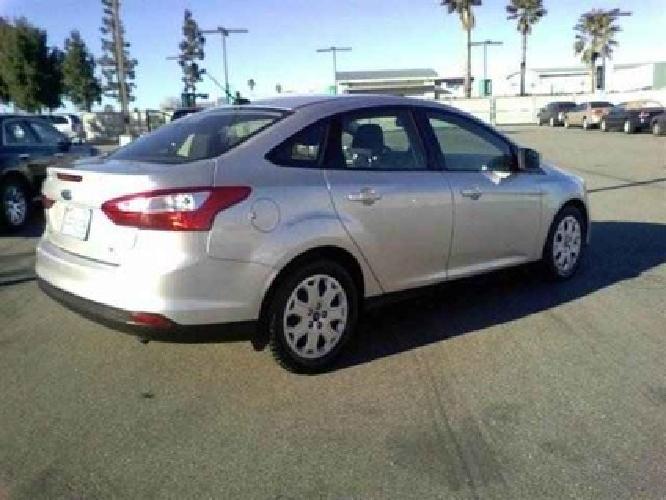 2012 ford focus se sedan 4d in vista, ca