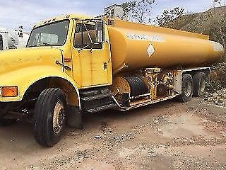 1992 international 5,000 gal fuel truck - jet a