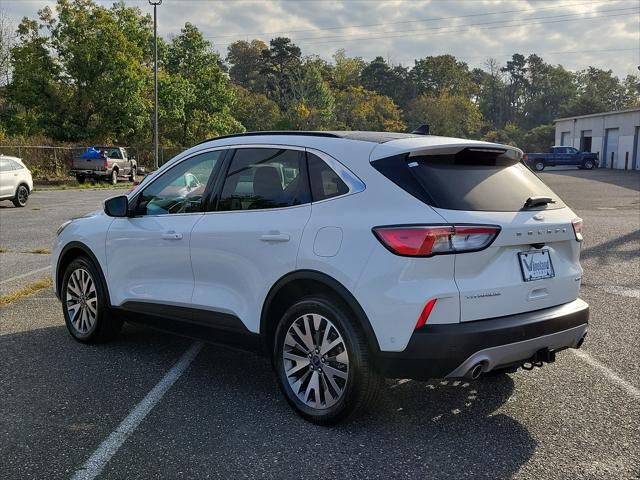 2020 ford escape titanium