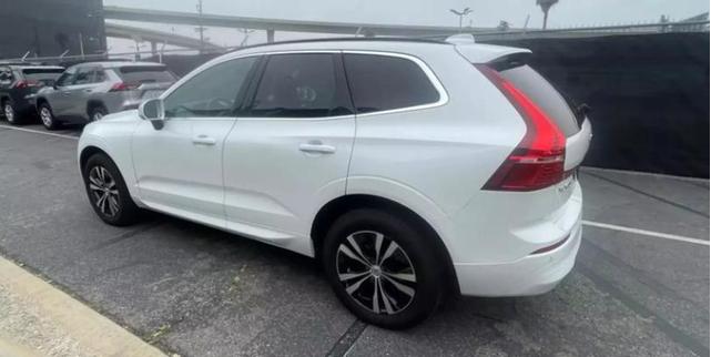2023 volvo xc60 b5 core