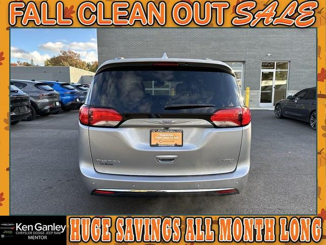 2020 chrysler pacifica limited
