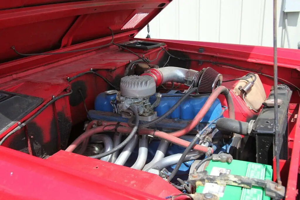 1968 ford bronco half cab v6 65,182 on rebuild 3-spd manual rwd/4wd bluetooth