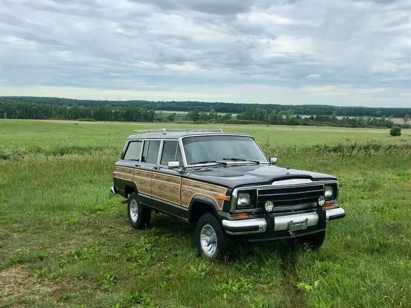 1986 jeep grand wagoneer southwest car ! original motor rebuilt fresh !