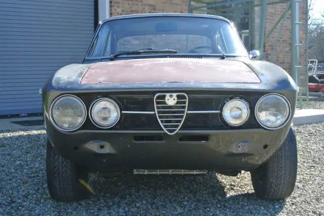 1750 gtv ... small tail light
