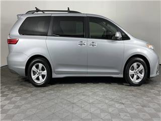 2020 Toyota Sienna le 7-passenger auto access seat