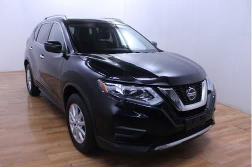 2019 nissan rogue sv in wyoming, michigan