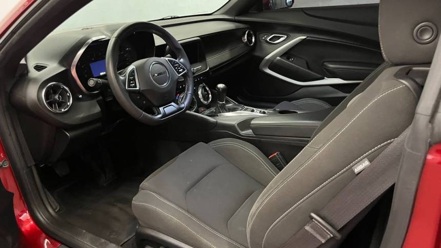 2021 chevrolet camaro lt