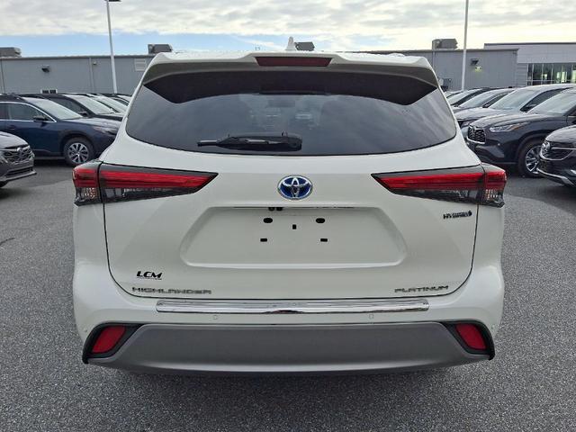 2021 toyota highlander hybrid platinum