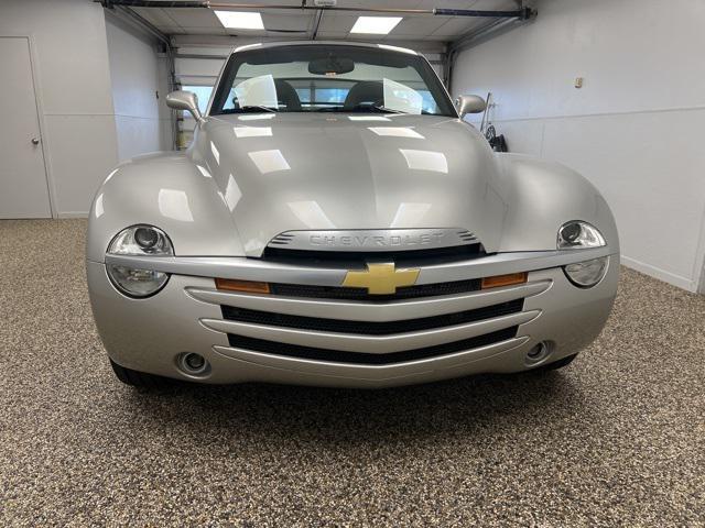 2005 chevrolet ssr base