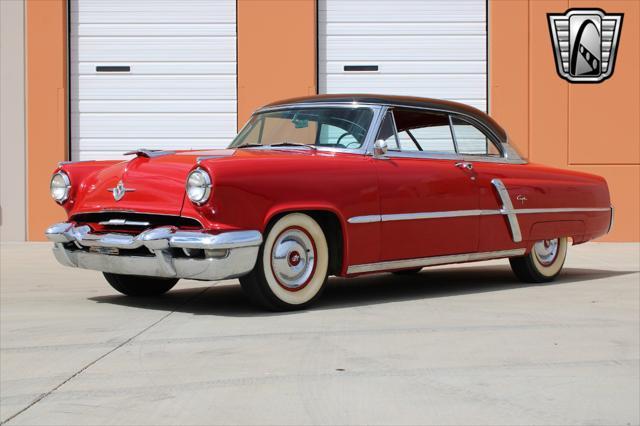 1952 lincoln capri