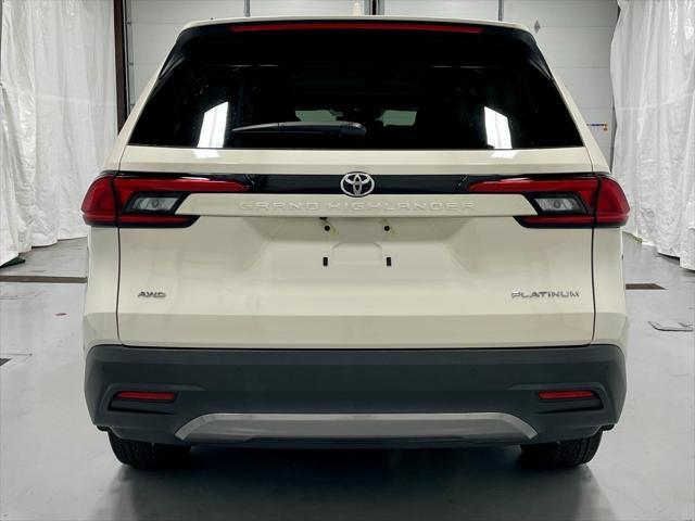 2024 toyota grand highlander platinum