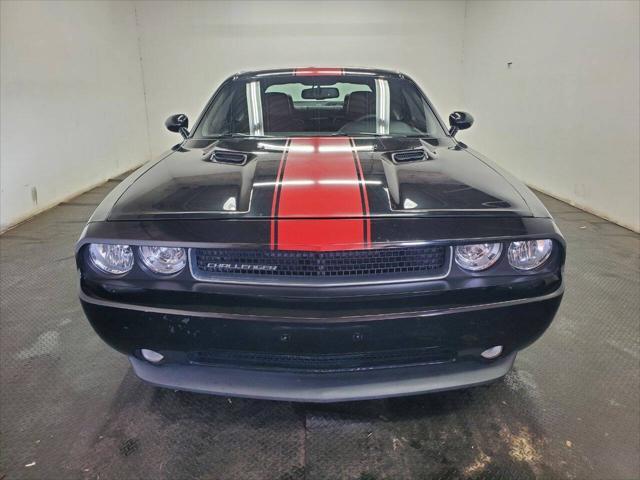 2013 dodge challenger sxt