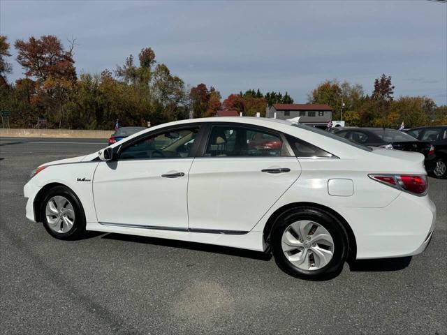 2015 hyundai sonata hybrid base