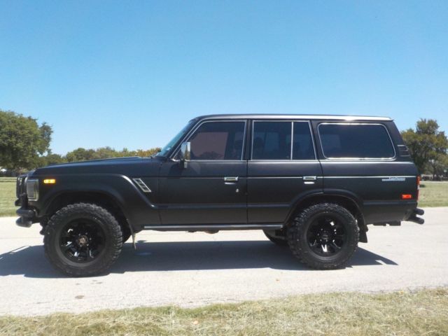 1990 toyota land cruiser fj62 fj60 zombie apocalypse landcruiser!