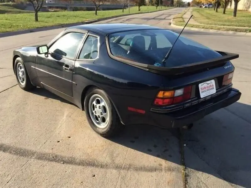 1988 porsche 944 base with automatic