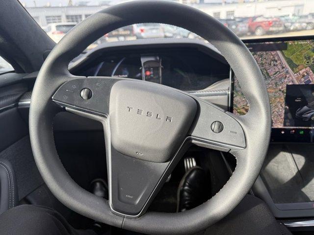2024 tesla model s plaid