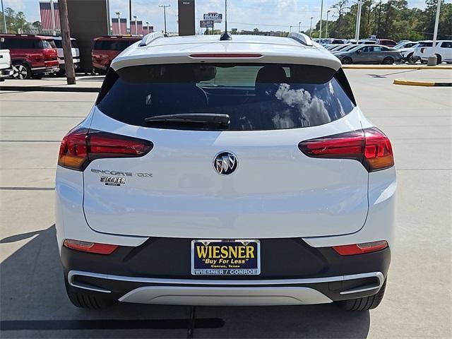 2022 buick encore gx select