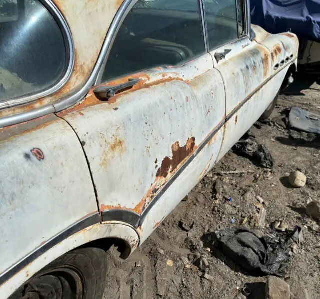 1956 buick roadmaster white rwd automatic