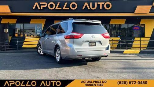 2016 toyota sienna