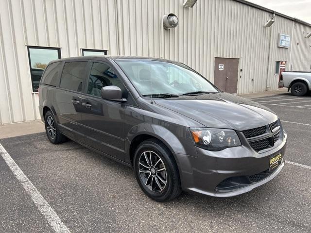 2016 dodge grand caravan avp/se