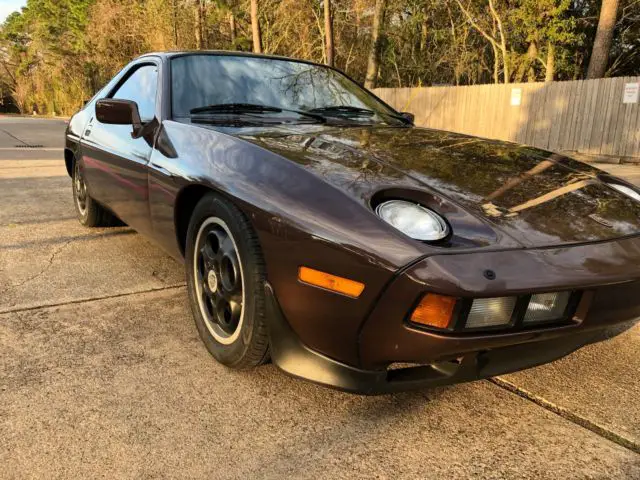 1982 porsche 928 5-speed no reserve!