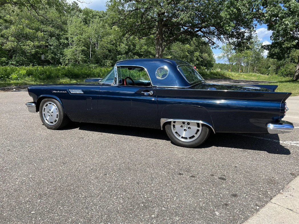 ford thunderbird