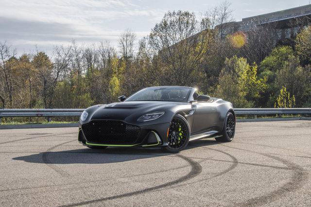 2023 aston martin dbs 770 ultimate