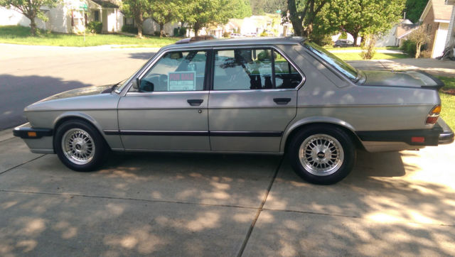 bmw 1987 535is (e28)