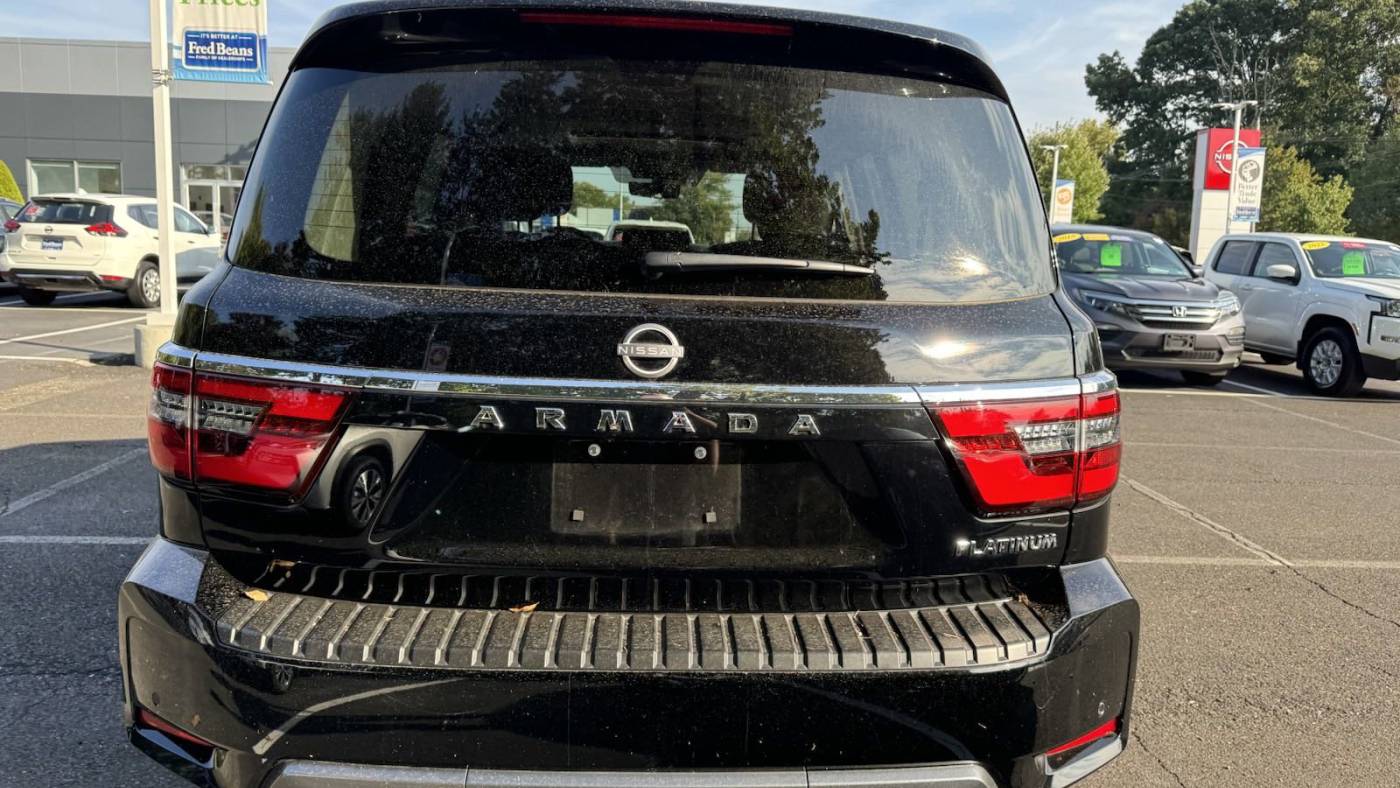2024 nissan armada platinum