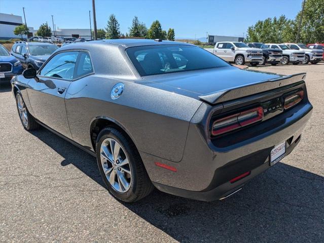 2023 dodge challenger sxt