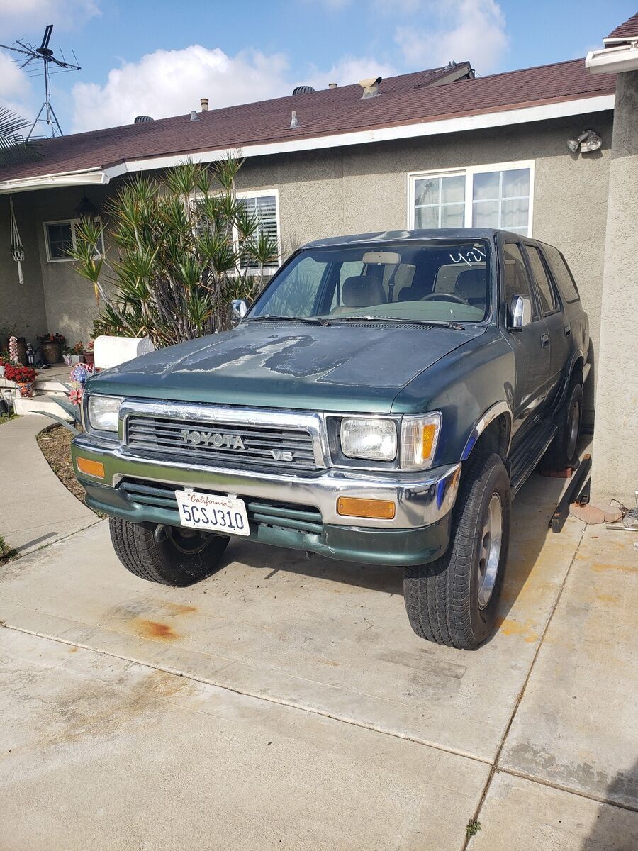 1990 toyota 4runner suv green vn39 sr5