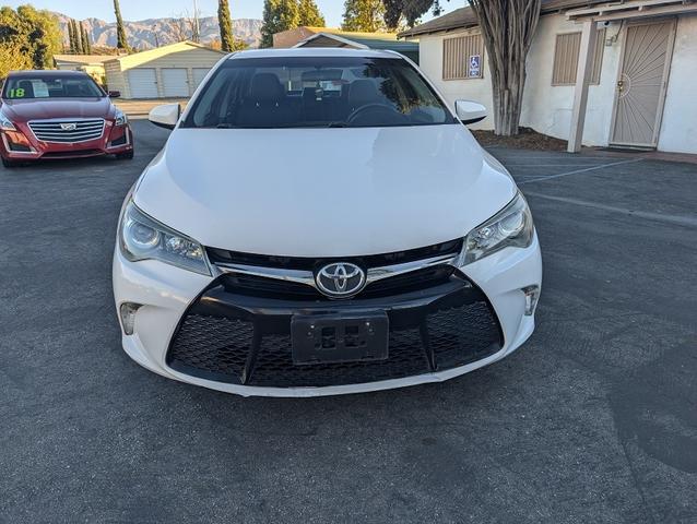 2015 toyota camry se