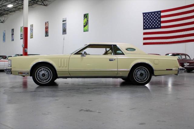 1979 lincoln mark v base