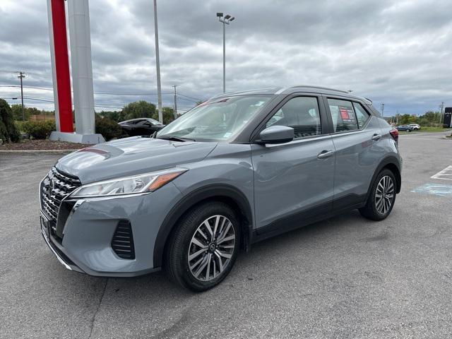 2021 nissan kicks sv