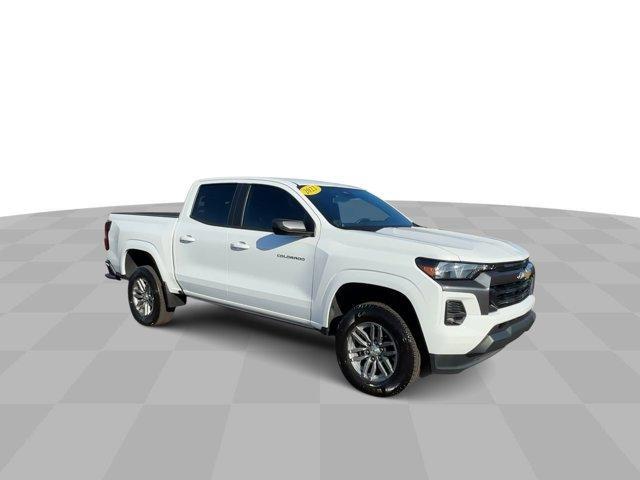 2023 chevrolet colorado lt