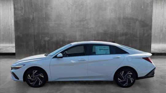 2024 Hyundai Elantra