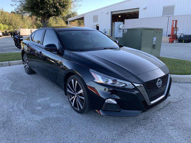2020 nissan altima sr fwd