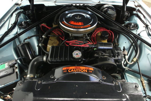 rare 65 convertible, hard tonneua cover, 390 v8, auto, loaded, ps, discs, gr8 $$