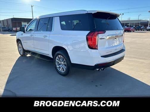 2022 gmc yukon xl denali in garden city, kansas