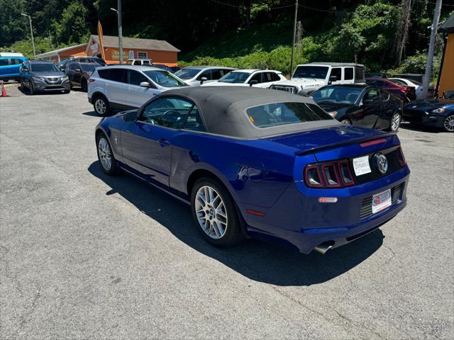 2014 ford mustang v6