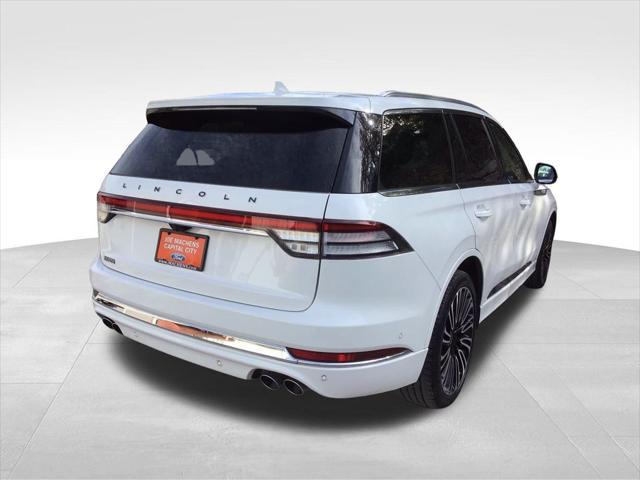 2022 lincoln aviator black label awd
