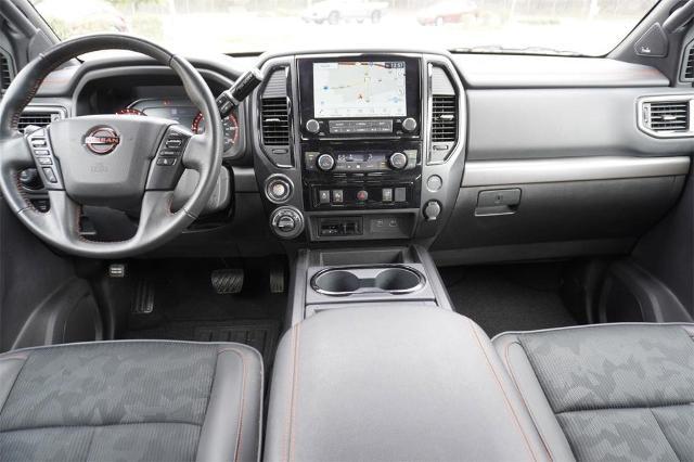 2023 nissan titan pro-4x